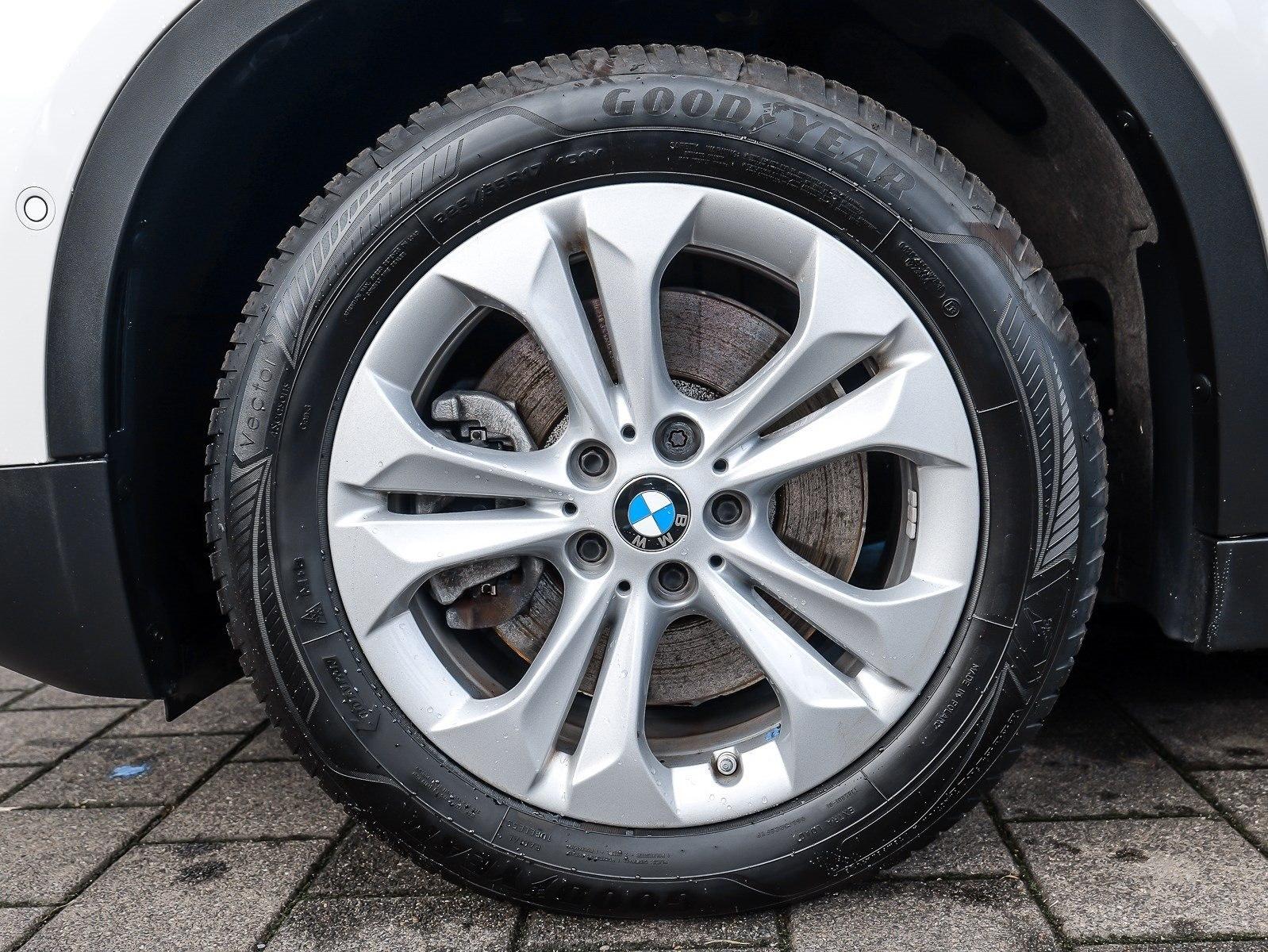 BMW X2 xDrive25e A RFK NAVI LED Sound Syst. PDC V+H