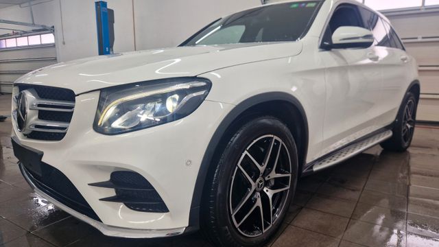 Mercedes-Benz GLC 250 4Matic AMG Distronic Navi LED AHK