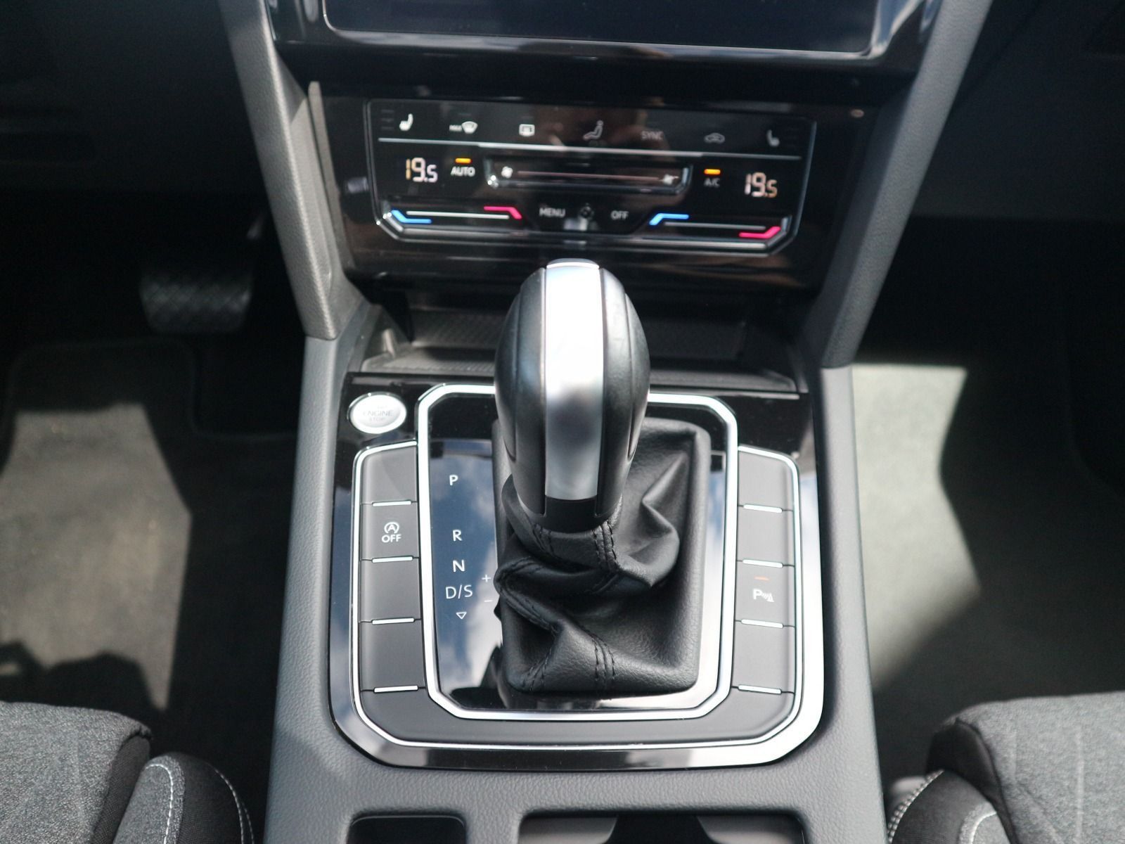 Volkswagen Passat Variant - Bild 13