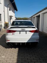Audi S3 8V Limousine | Grail - Audi S3 8L mit Benzin-Antrieb