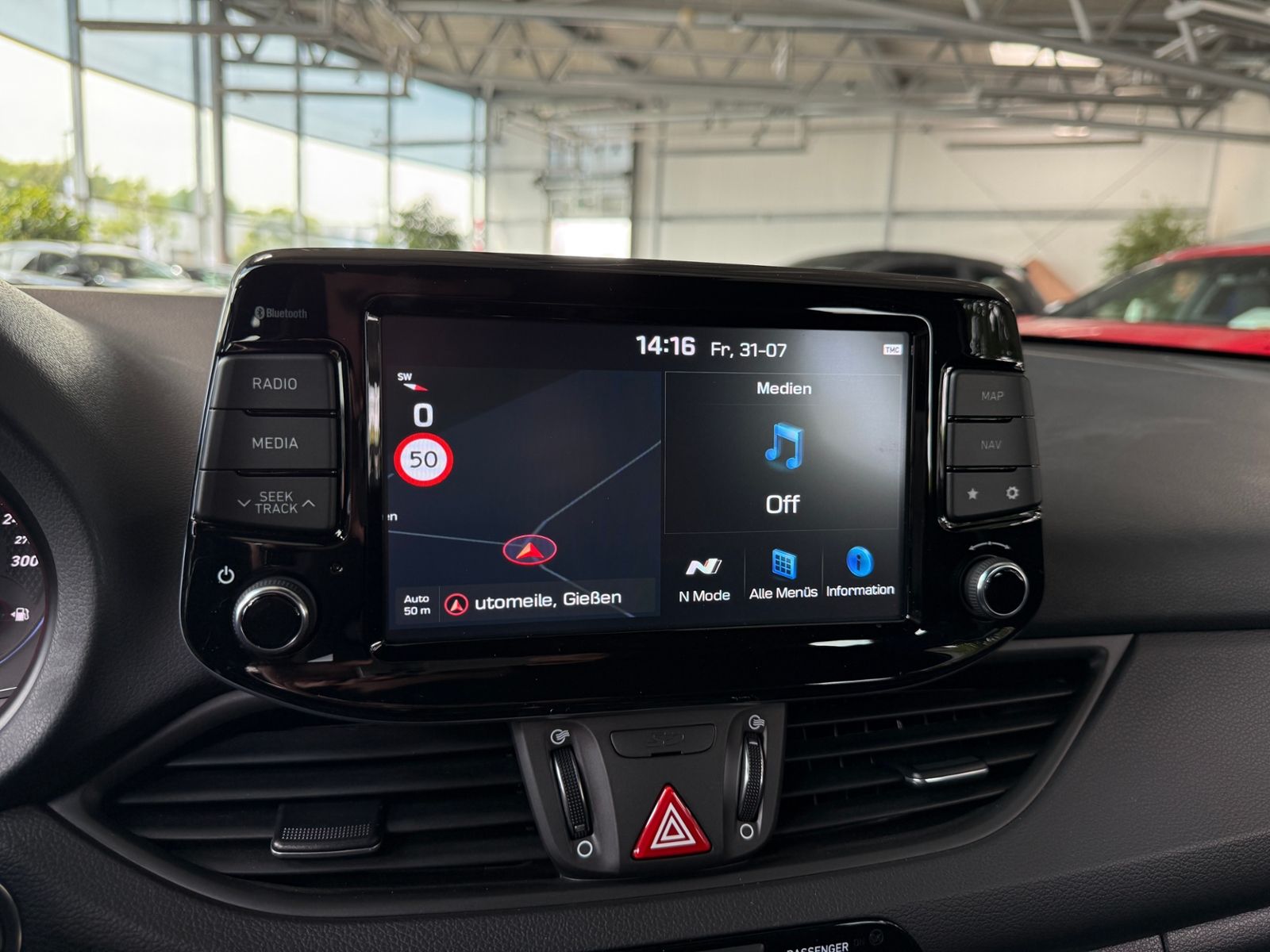 Fahrzeugabbildung Hyundai i30 N Performance KOMFORT LED NAV SHZ RFK 19"