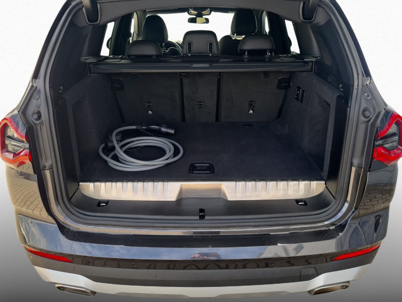 BMW X3 xD 30e LiveProf  SurrView St+Go Laser HUD H/K foto 16