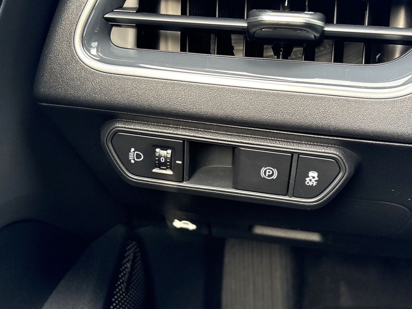 Fahrzeugabbildung Kia K4 Spirit Navi Leder Digitales Cockpit Soundsyst