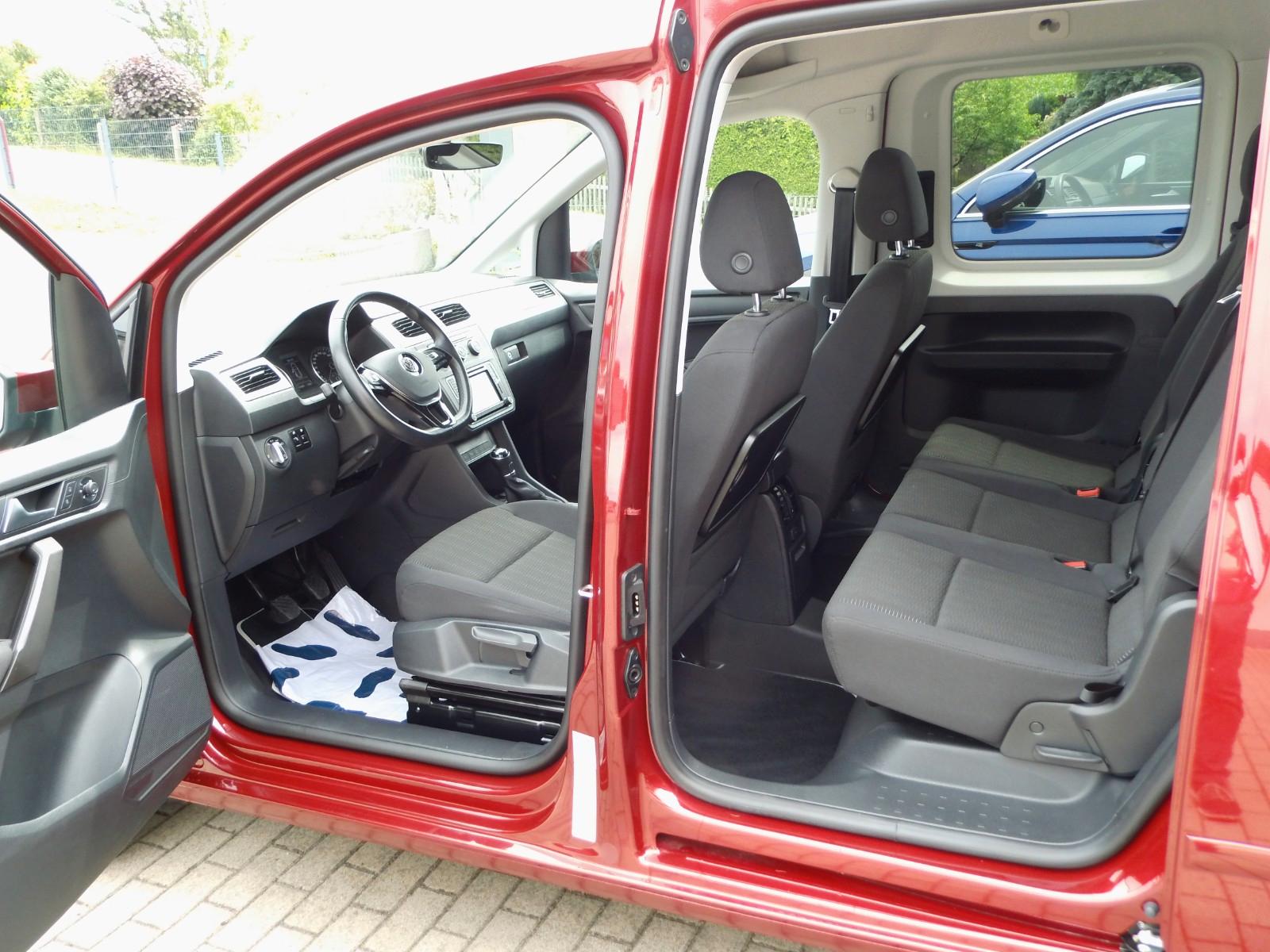 Volkswagen Caddy PKW Comfortline BMT, AHZV abnemb. SHZ, NAV