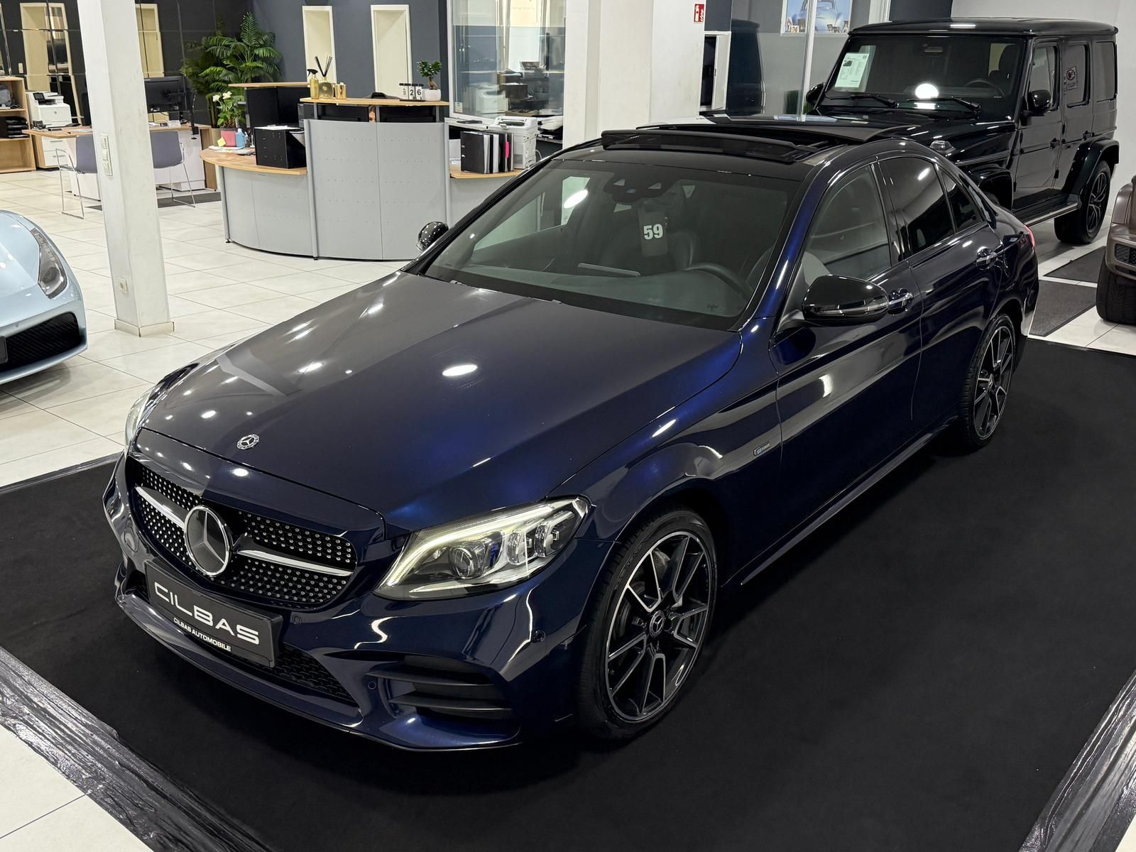 Mercedes-Benz C 300 de 9G AMG-LINE*PANO*DIGITAL T.*LED*DISTR*