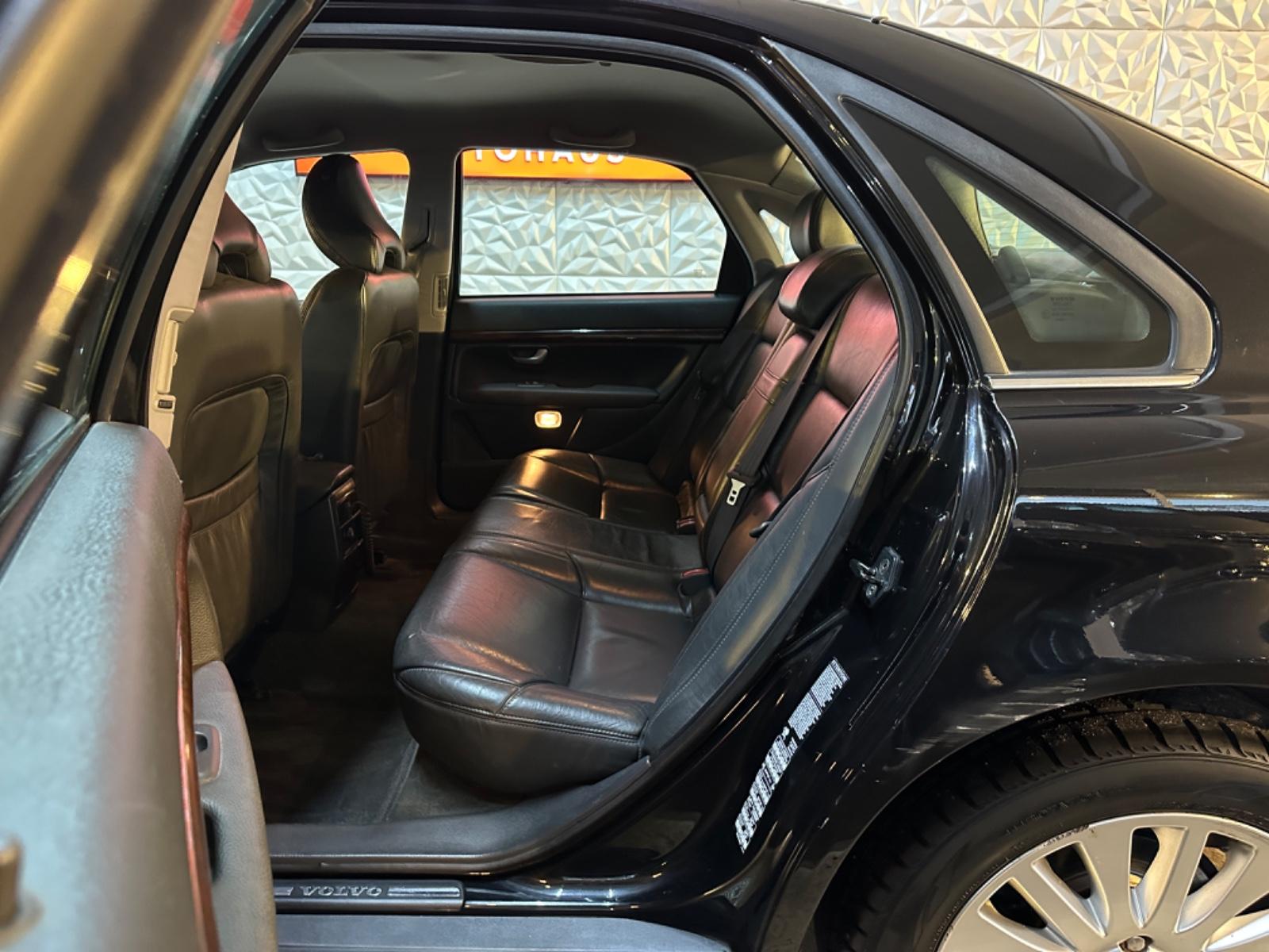 Volvo S80 2.4 5 cylindres 170 ch – BVA – Cuir – Xenon – 134 865 km