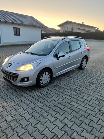 Peugeot 207 SW Premium Panorama Dach Euro 5