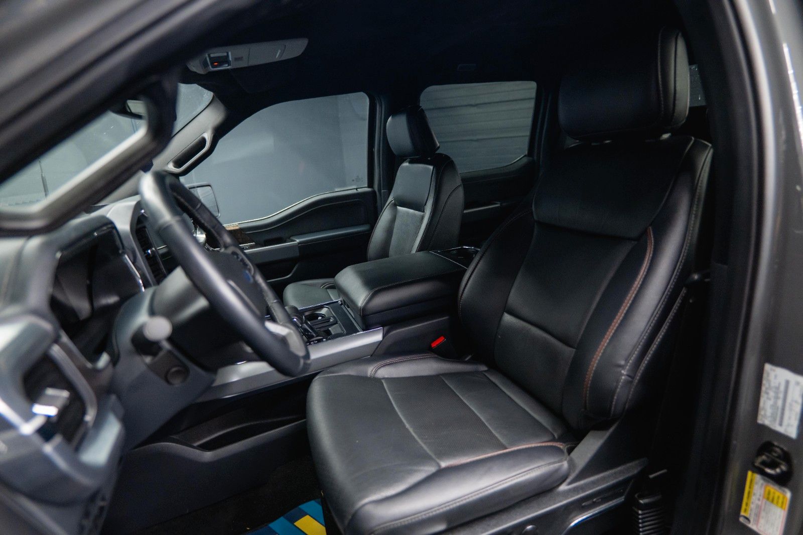 Fahrzeugabbildung Ford F150 5.0 V8 4x4 LARIAT RAPTOR SupCrew *360*B&O*