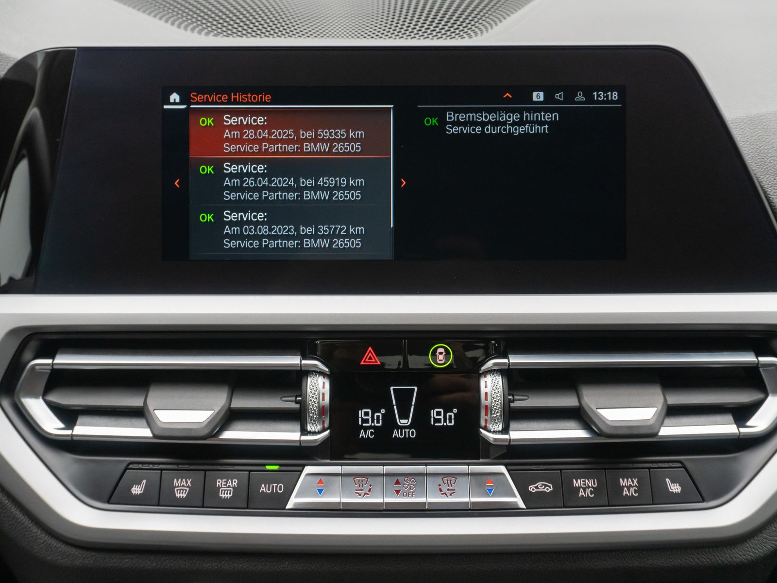 Fahrzeugabbildung BMW 320d Kamera DAB HiFi Stop&Go Fernlichtassist LED