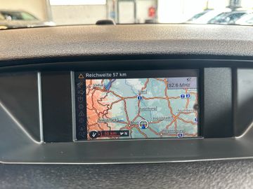 BMW X1 xDrive *KEYLESS*MEMORY*TEMPO*NAV*PDC(CAM)*