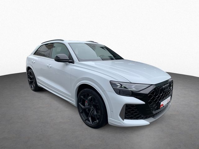 RSQ8 PERFORMANCE NP 195 TSD € +280 KM/H+KERAMIK+