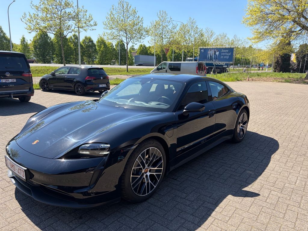 Image of Porsche Taycan