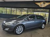 Opel Astra J Sports Tourer 1.7 CDTI 150 Jahre-Opel - Opel Astra: 150 Cdti