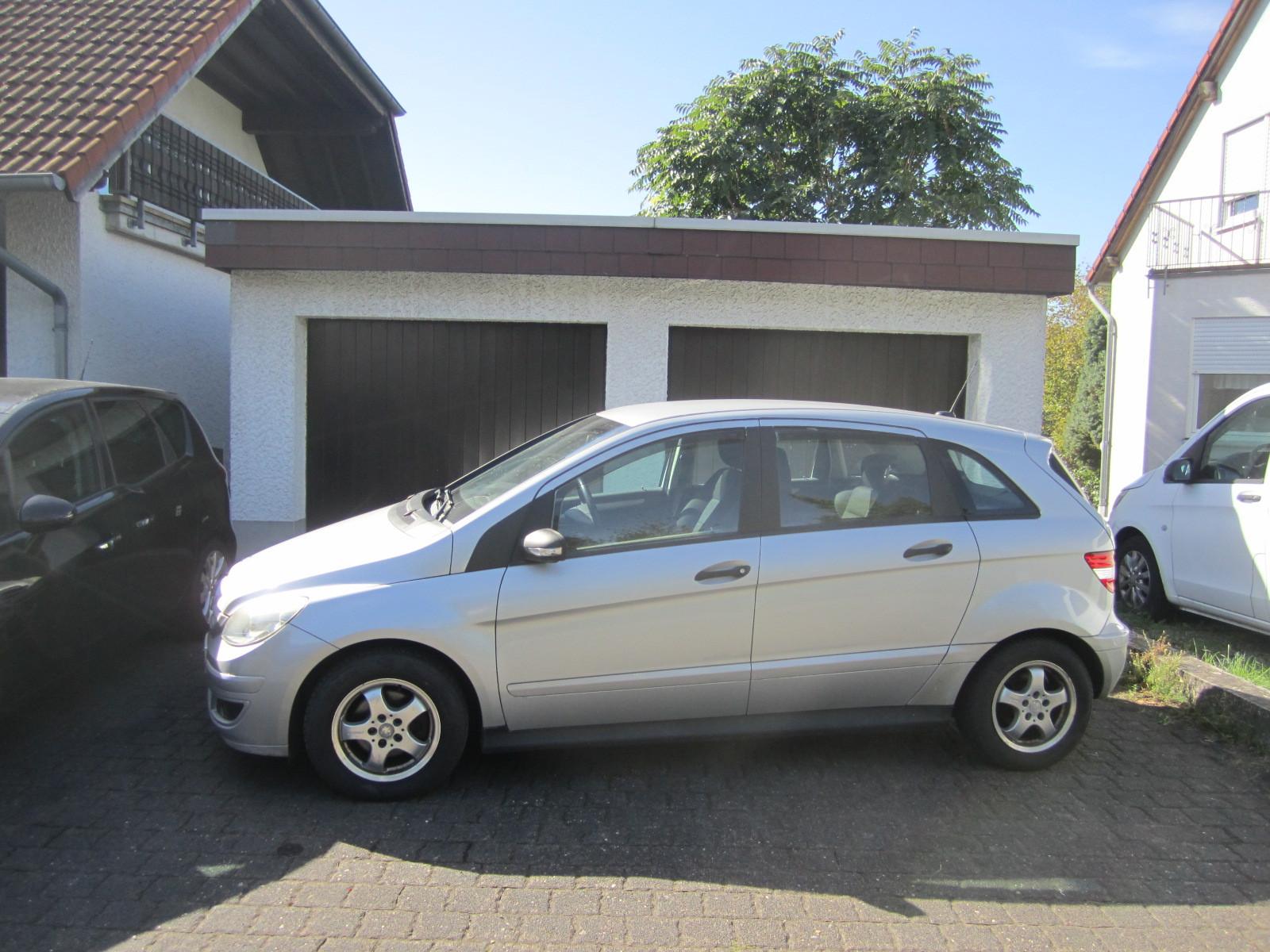 Mercedes-Benz B 170 Automatik Klima/5-Türer/LM/PDC/TüV-NEU!!!