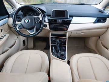 BMW 216 Active Tourer - 3