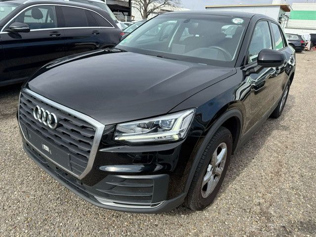 Audi Q2 35 TD Aut/Navi/Panodach/13900netto