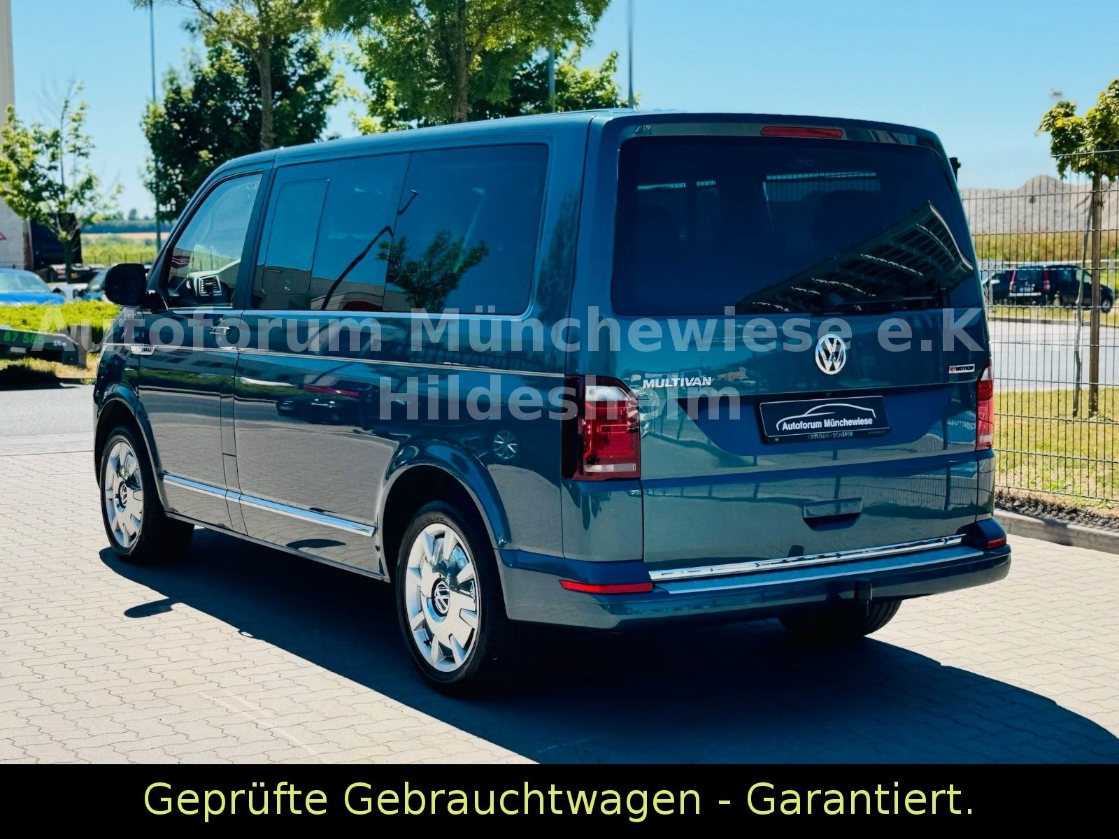 Volkswagen T6 Multivan 70-Jahre Bulli 4Motion DSG 1.HAND foto 3