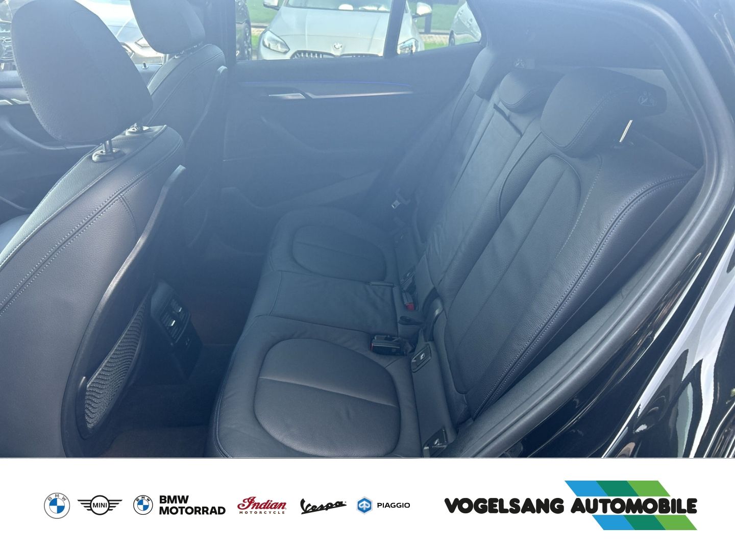 Fahrzeugabbildung BMW X2 xDriveM35i,Panodach,HeadUpD.,Rückfahrk.,ACC,H