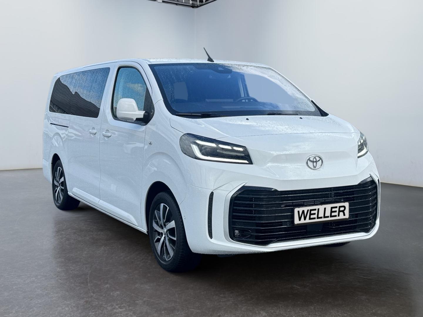 Toyota Proace Verso 2.0 D-4D L2 Team D *LED*ACC*CAM*Nav