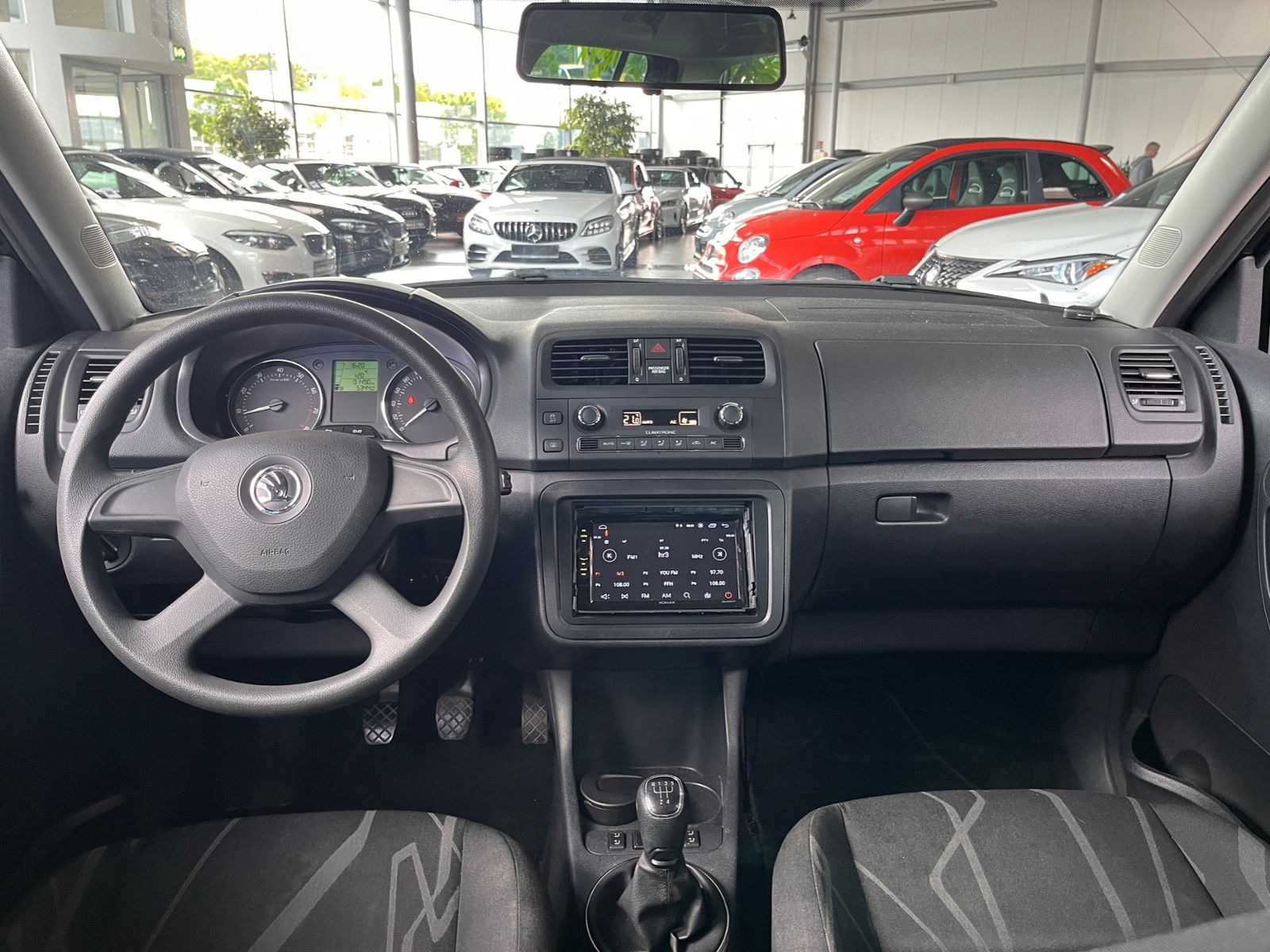 Fahrzeugabbildung SKODA Fabia TSI Fresh SHZ KLIMA ALU