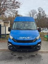 Iveco Daily Kasten 35S18 /6 Sitze/ 3.0L / 3,5T Anh. - Iveco Daily 35s18