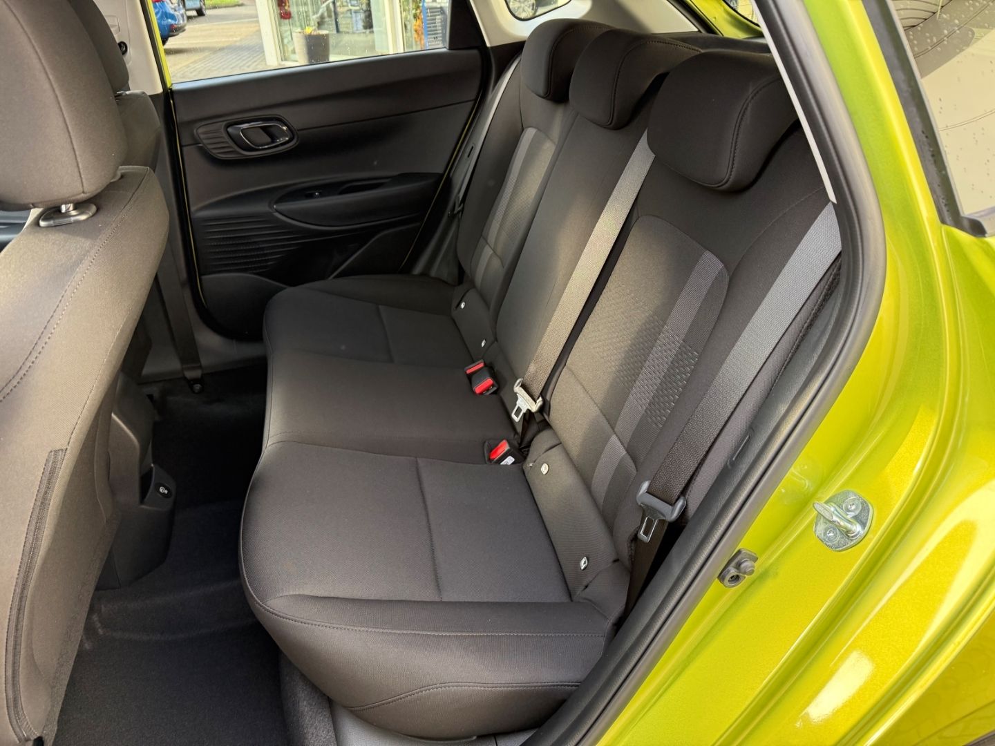 HYUNDAI i20 Select Family Navi Apple CarPlay Android Aut - Image 22