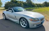 BMW Z4 3.0i SMG Leder, PDC, Xenon, Hifi, Scheckheft - BMW Z-Reihe mit Halbautomatikschaltung