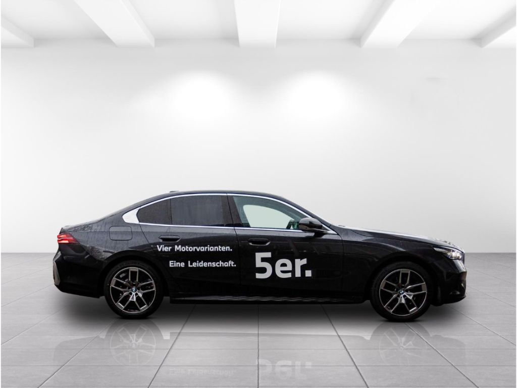 BMW 520 i AHK Navi HUD LED 360Kamera Leder LenkradHZ foto 3