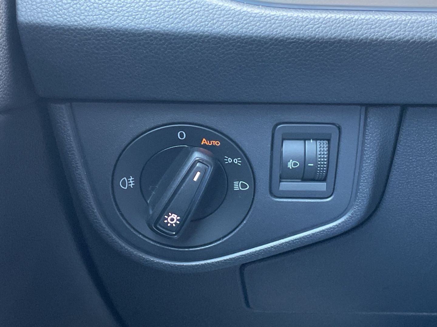 Polo 1.0 TSI Move Kamera/LED/App-Connect/Sitzhzg