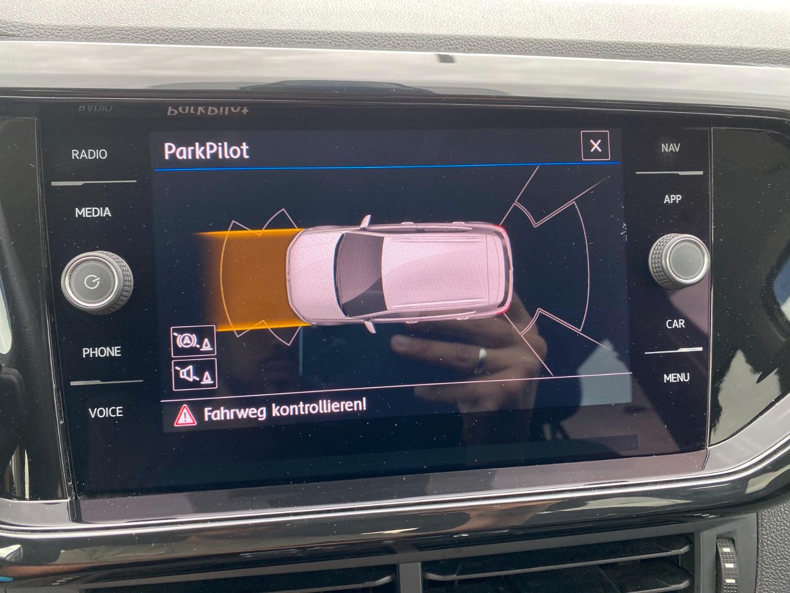 Volkswagen T-Cross 1.0 TSI Life ACC LED Navi Carplay