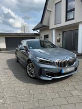 BMW 116D F40 M Sportpaket 8-Fach bereift - BMW 116: Sportpaket