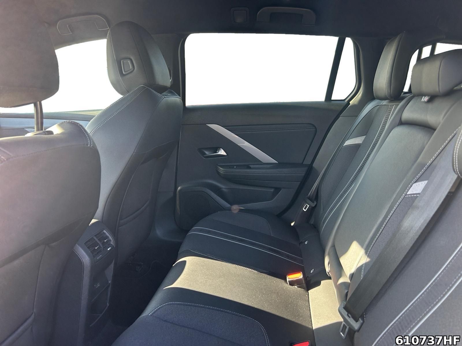 Fahrzeugabbildung Opel Astra L 1.2 Turbo GS (EURO 6e)