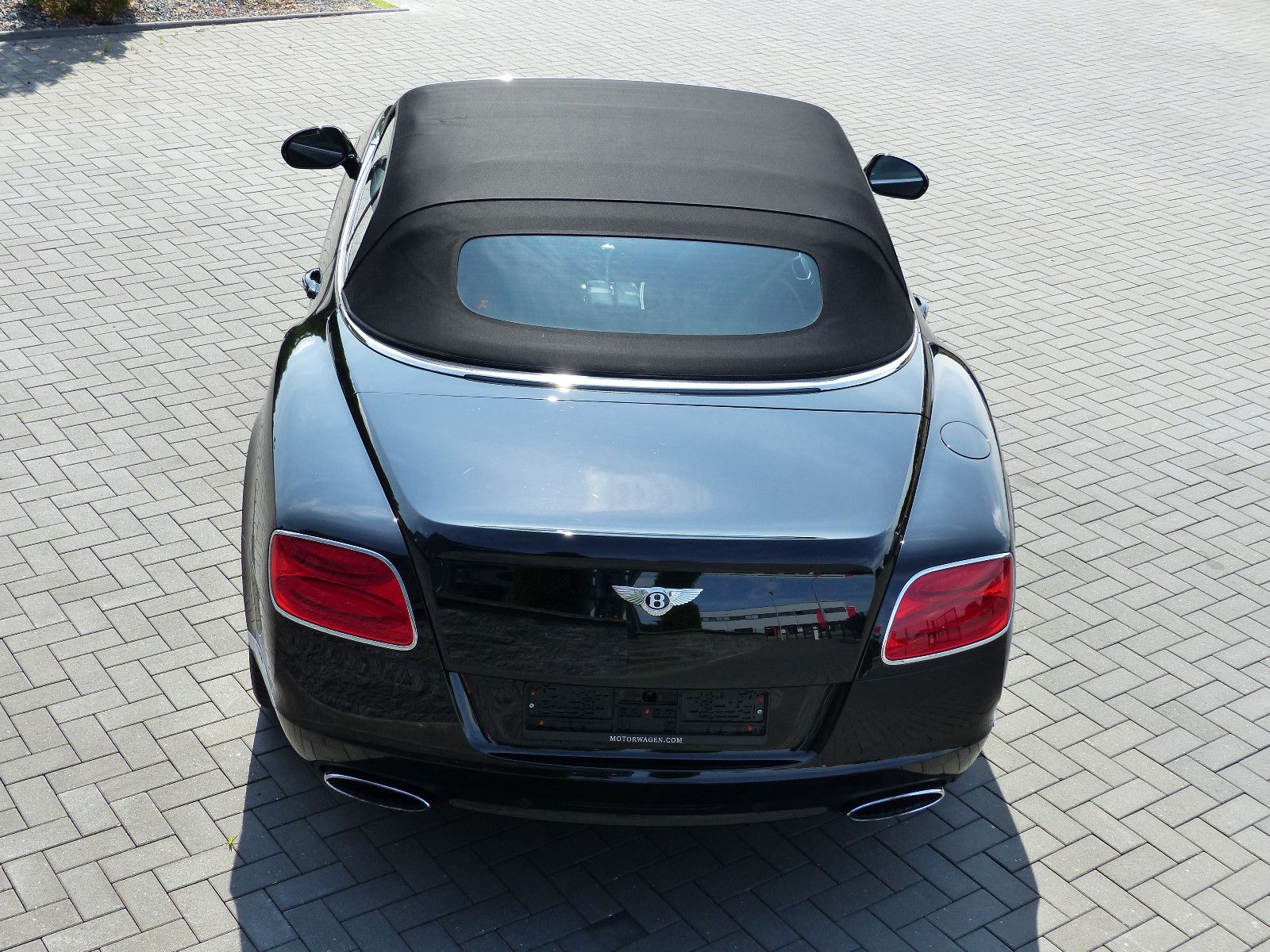 Fahrzeugabbildung Bentley Continental GTC W 12 SPEED MULLINER