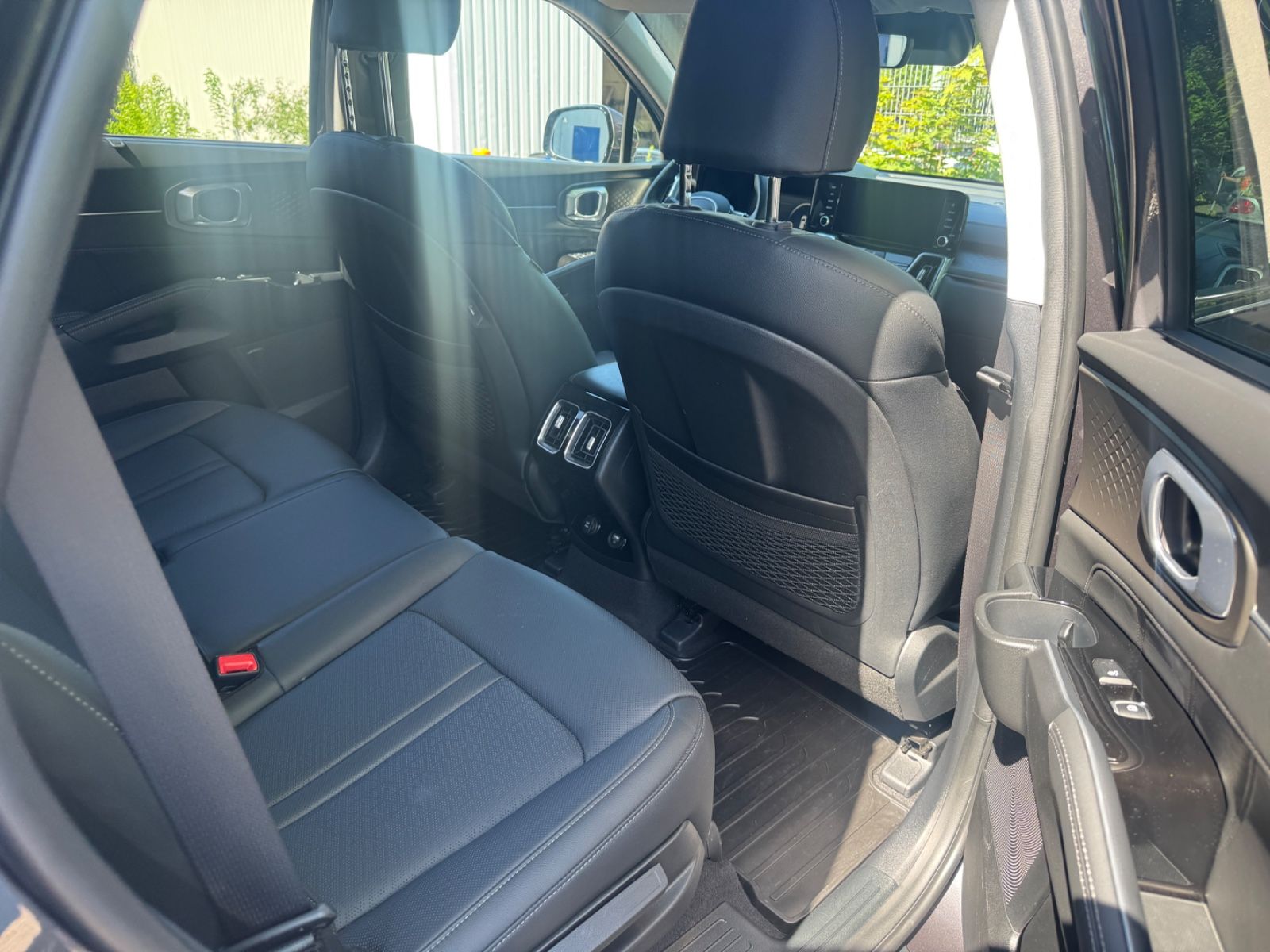 Fahrzeugabbildung Kia Sorento Platinum 4WD LED+ACC+BOSE+NAVI