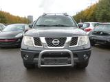 Nissan Navara Pickup Doppelkabine Premium 4X4 - gebrauchte Nissan Navara aus dem Jahr 2006