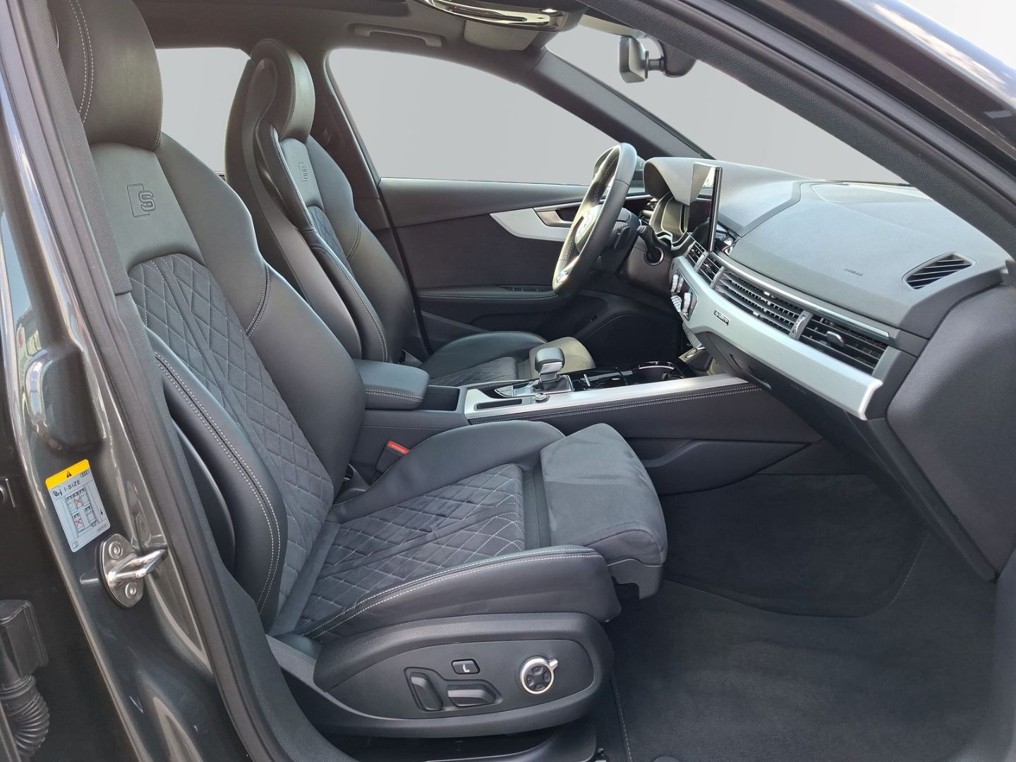A4 Avant 40 TFSI quattro S line *AHK*Panorama*