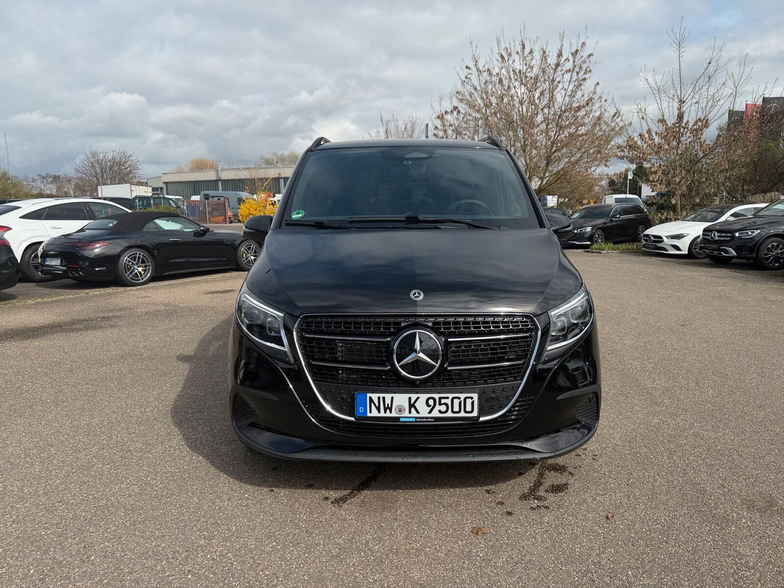 Mercedes-Benz V 300 d STYLE Lang AHK+360°+Pano+StandHZ.+Burm. imagem 3