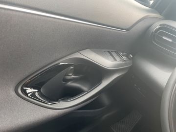 Toyota Yaris Cross Hybrid Teamplayer *Winter-Paket*