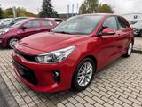 Kia Rio 1.4 Dream Team - rote Kia Rio