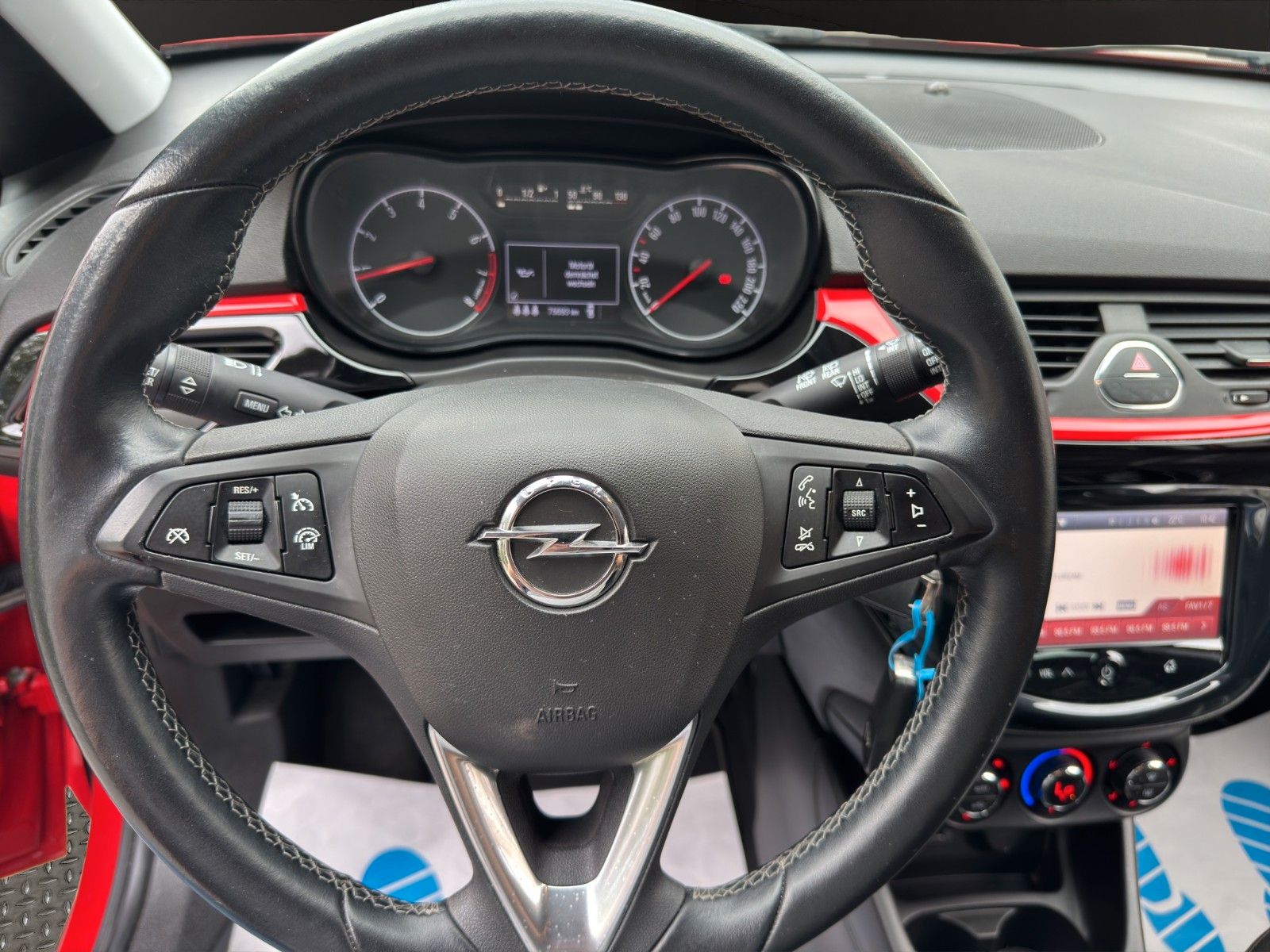 Fahrzeugabbildung Opel Corsa E Color Edition Klimaaut/Sitz+Lenkrad Heiz