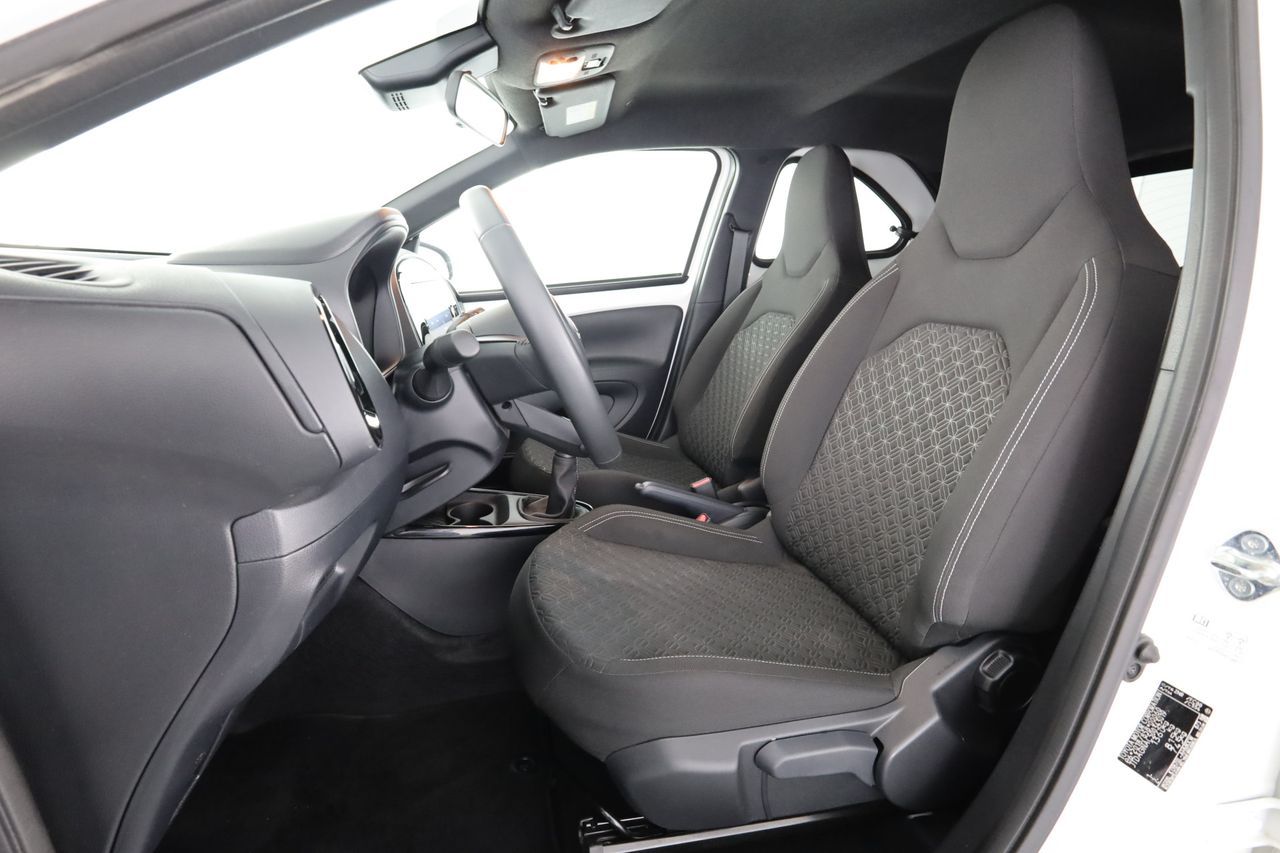 Toyota TOYOTA Aygo X 1.0 VVT-i 72 CV 5 porte Trend imagem 2