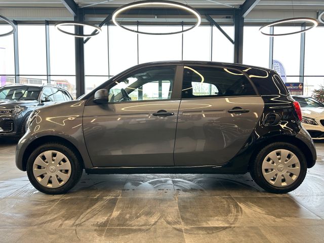 Smart ForFour Basis 52 kW *Klima*Radio*BT*Tempomat*