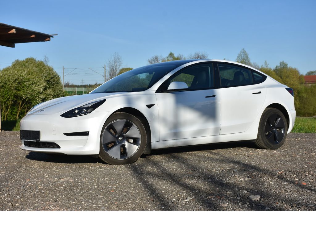 Image of Tesla Model 3