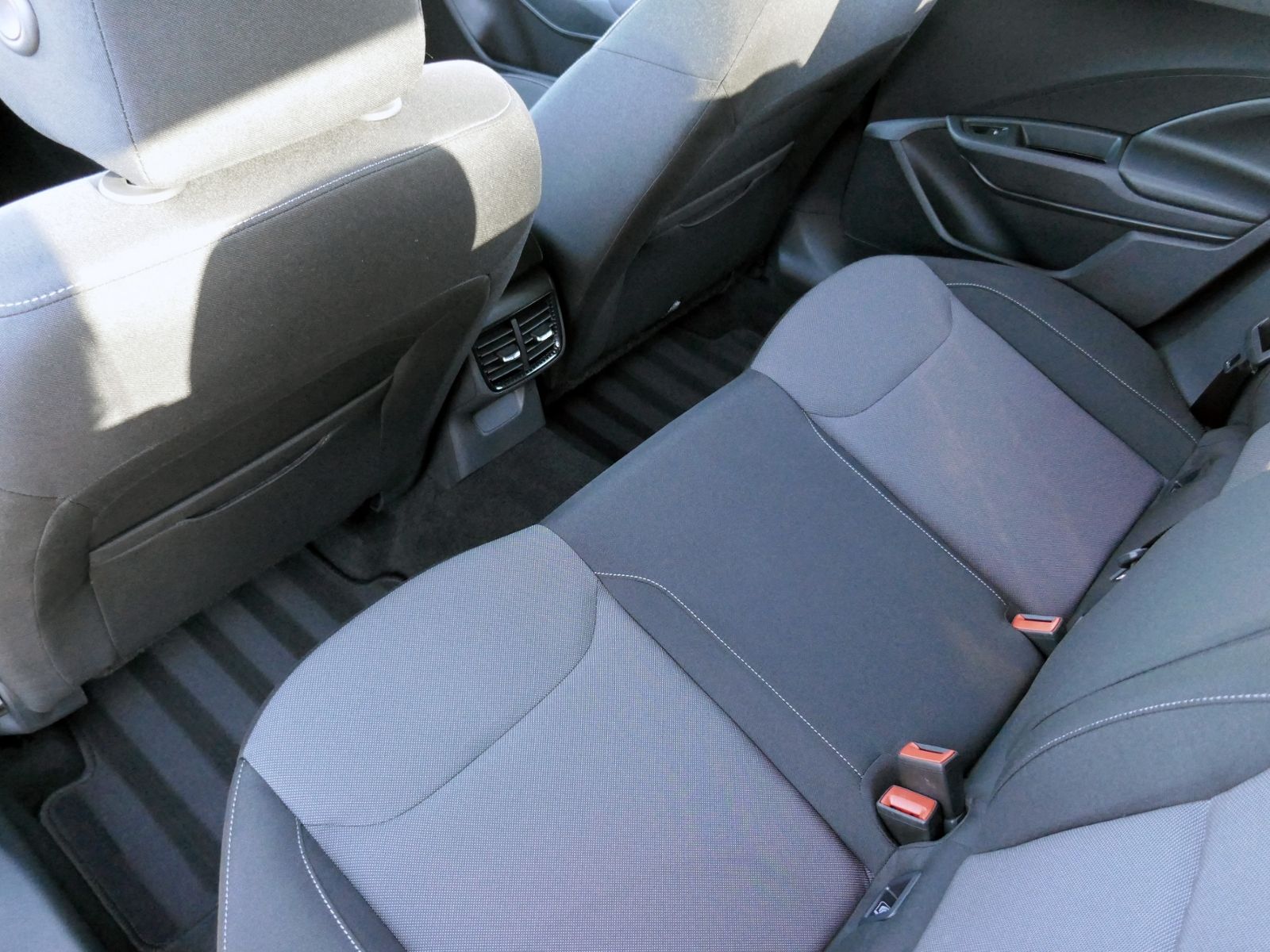 Fahrzeugabbildung SKODA Fabia Selection 1.0 TSI | LED RFK ACC App