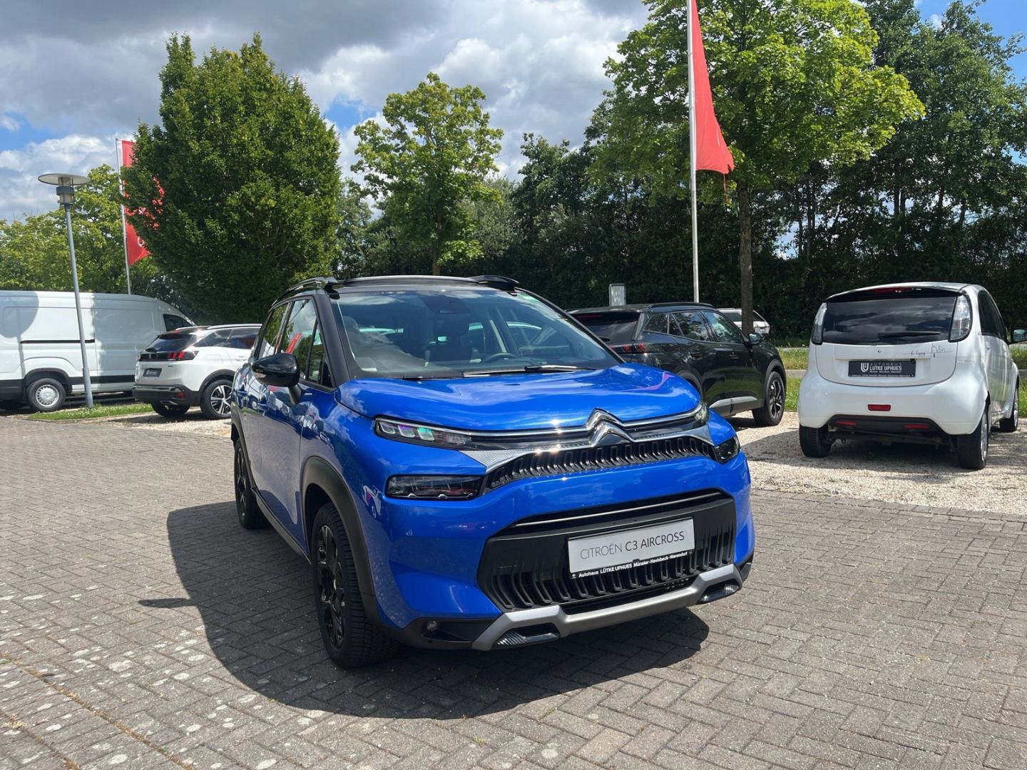Fahrzeugabbildung Citroën C3 Aircross 1.2 PureTech 130 S&S EAT6 Max Navi