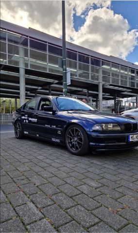 BMW e46 316i limousine