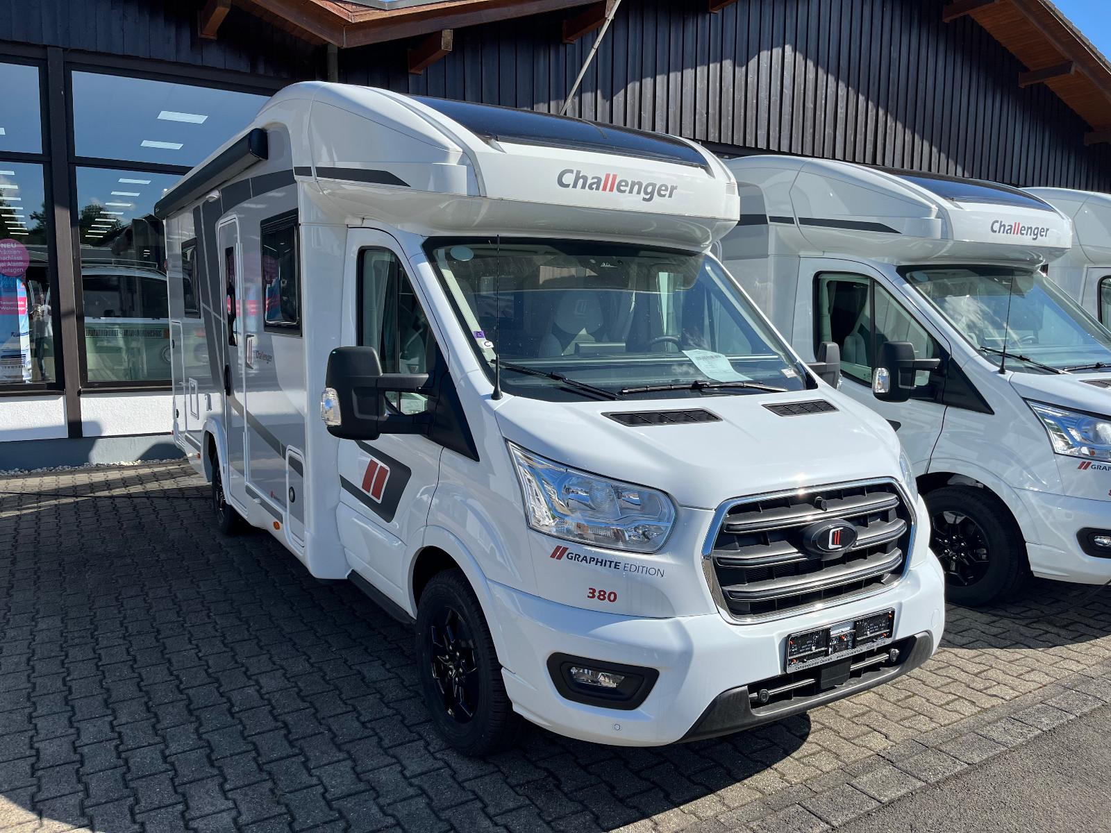 Challenger 380 Graphite Solar Markise Arctic Lithium