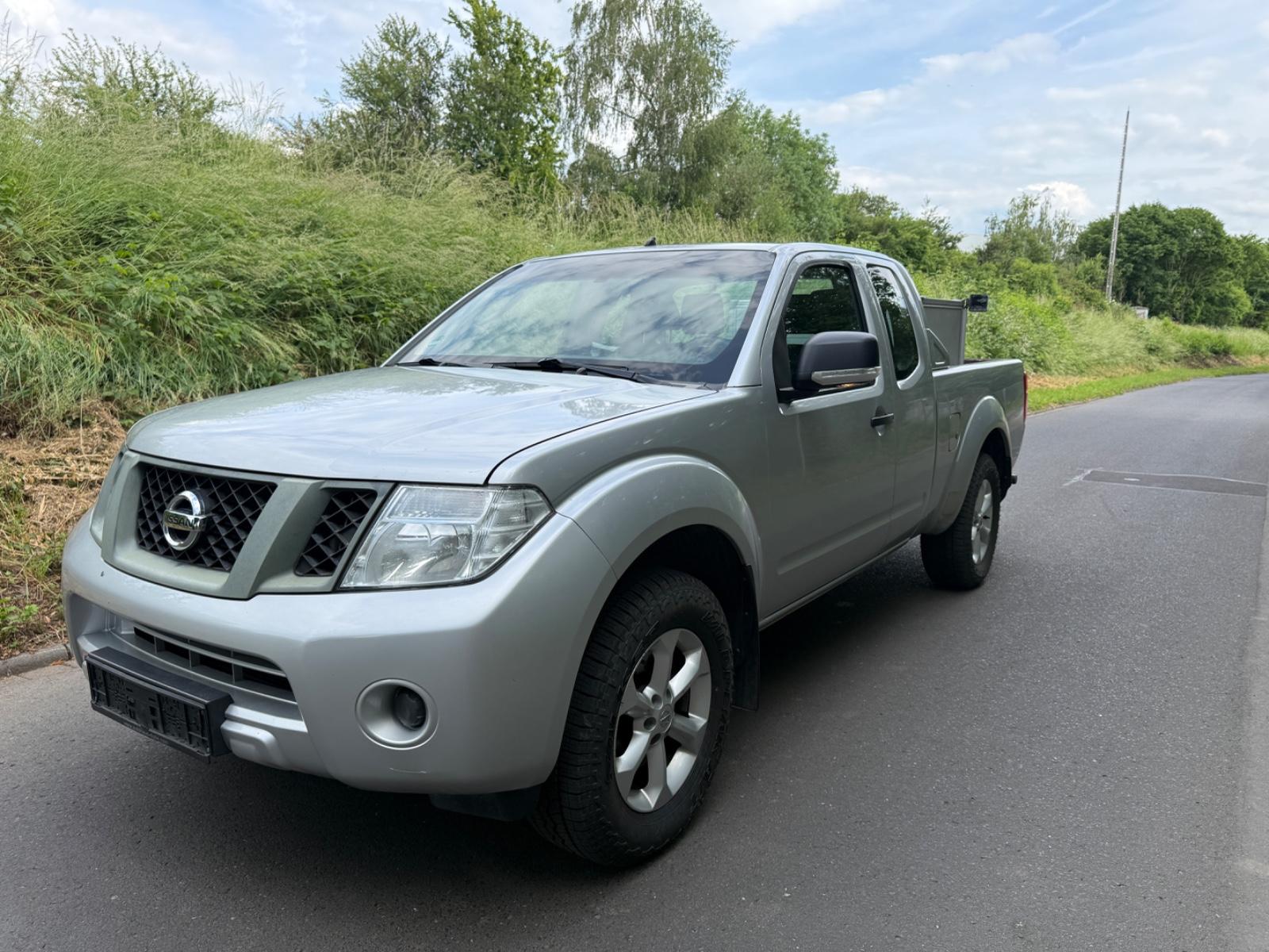 Nissan Navara Pickup King Cab XE 4X4