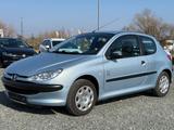 Peugeot 206 Grand Filou Cool*1.Hand*Klima*8Fach*TopZust. - gebrauchte Peugeot 206 aus dem Jahr 2004