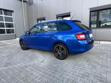 Skoda Fabia Kombi Ambition 1.2 TSI Metallic, Bordcompu - : Blau, Metallic
